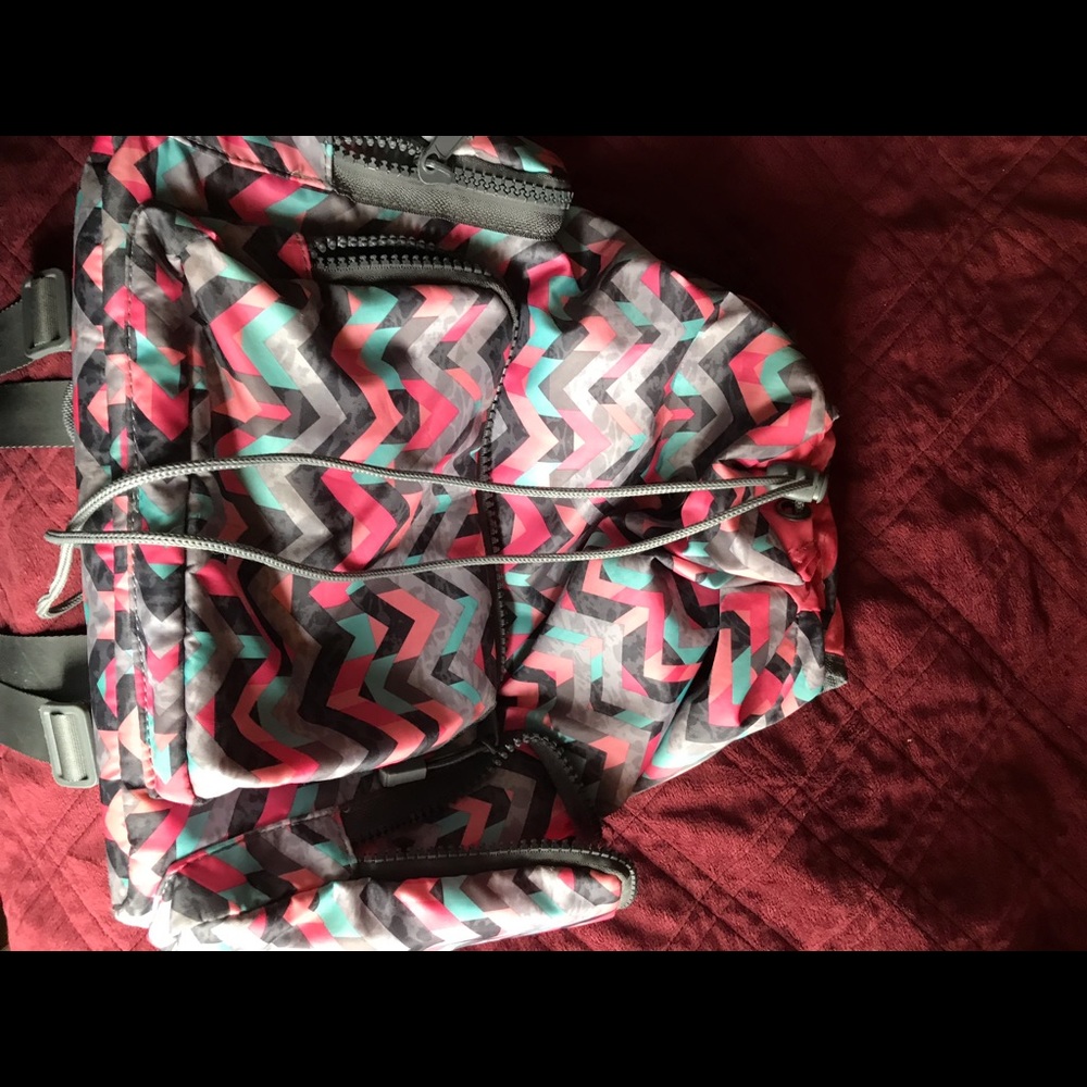 multicolor magnetic string back pack